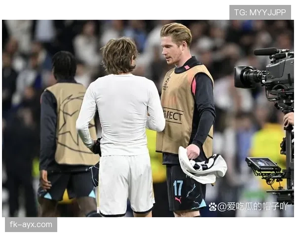 麦迪逊与德布劳内:顶级中场的数据表现与战术角色对比分析 麦迪逊与德布劳内:顶级中场的数据表现与战术角色对比分析